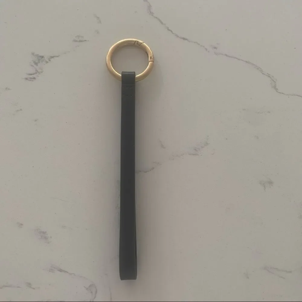 India Hicks Wristlet Ring/Key Ring - Black